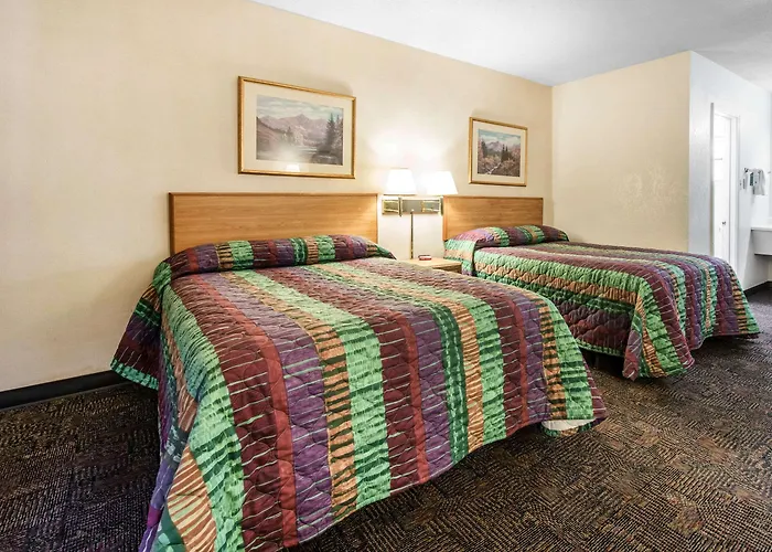 Rodeway Inn & Suites Colorado Springs