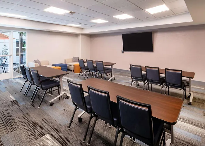 Hyatt House Colorado Springs Airport Hotel