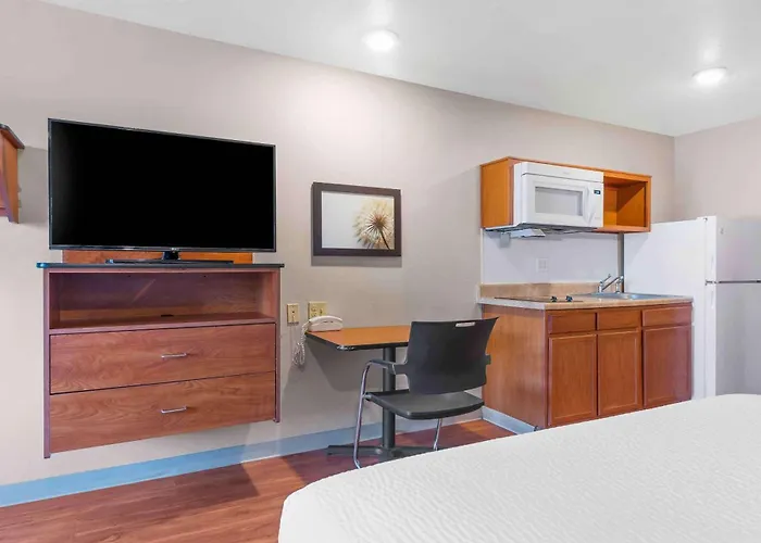 Extended Stay America Select Suites - Colorado Springs